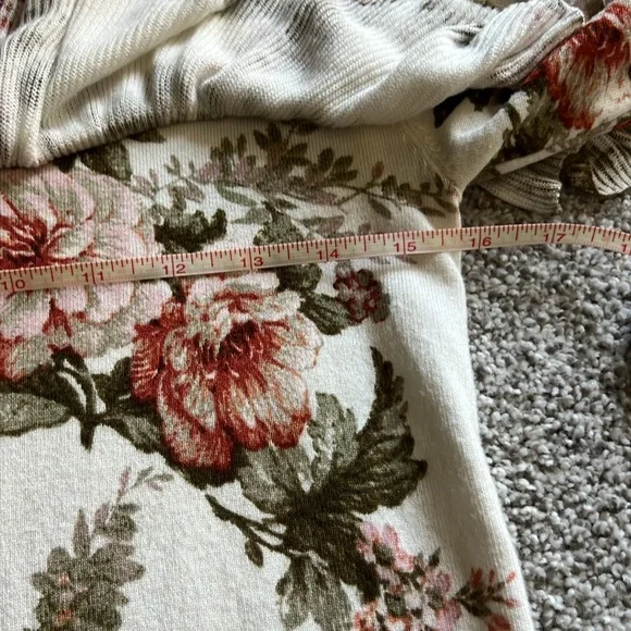 Anthropologie Harlyn Ruffled Floral long
Sleeve Sweater - Picture 4 of 7